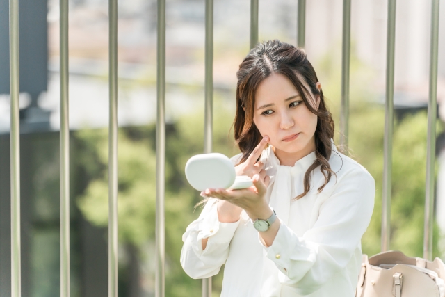 初心者向け|崩れにくいファンデーションを選ぶ前に知っておきたい3つの基礎知識